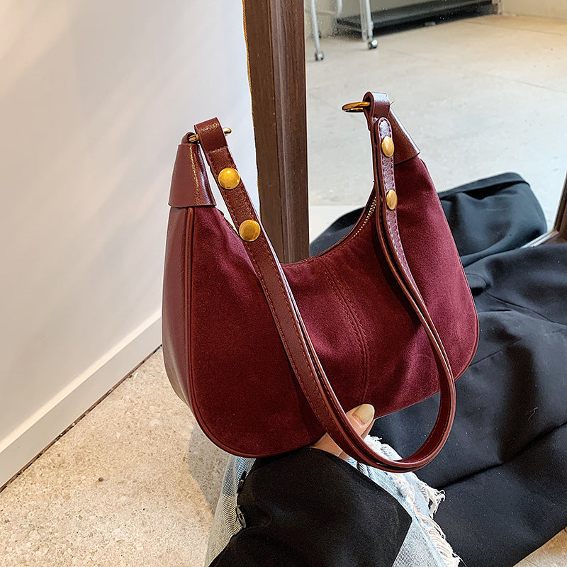 Retro Half-Moon PU Shoulder Bag – Urban Simplicity Crossbody with Zipper Compartments